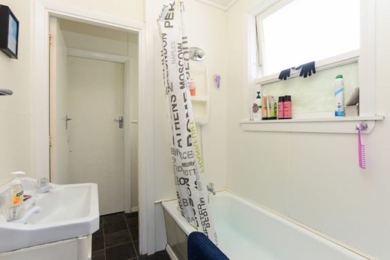 Photo of property in 2 Wilder Street, Waipukurau, 4200