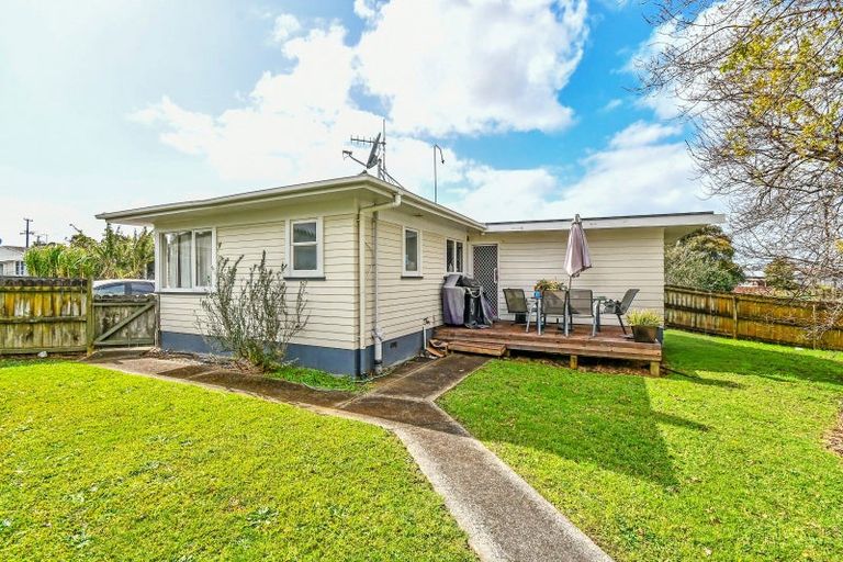 Photo of property in 113 Beaumonts Way, Manurewa, Auckland, 2102