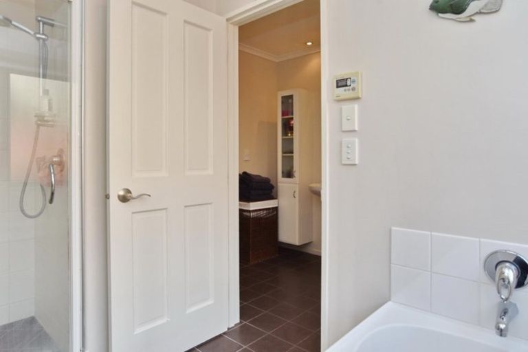 Photo of property in 8 James Drive, Woodend, 7610