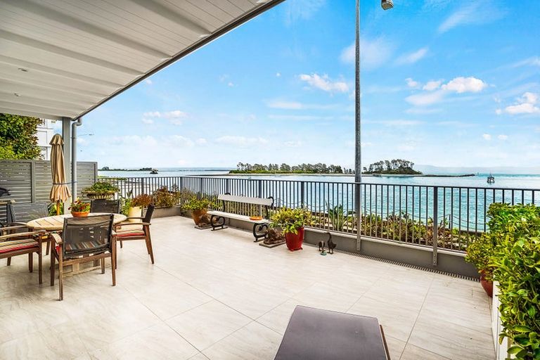 Photo of property in 1/371 Wakefield Quay, Stepneyville, Nelson, 7010