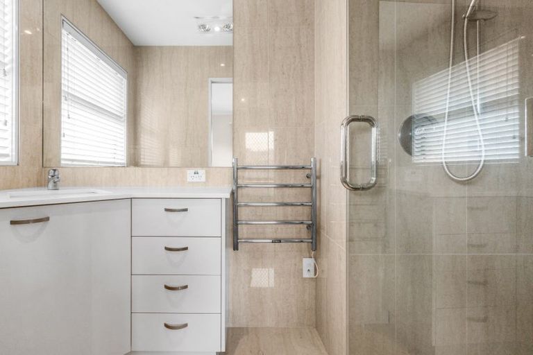 Photo of property in 19 Campbell Street, Havelock North, 4130