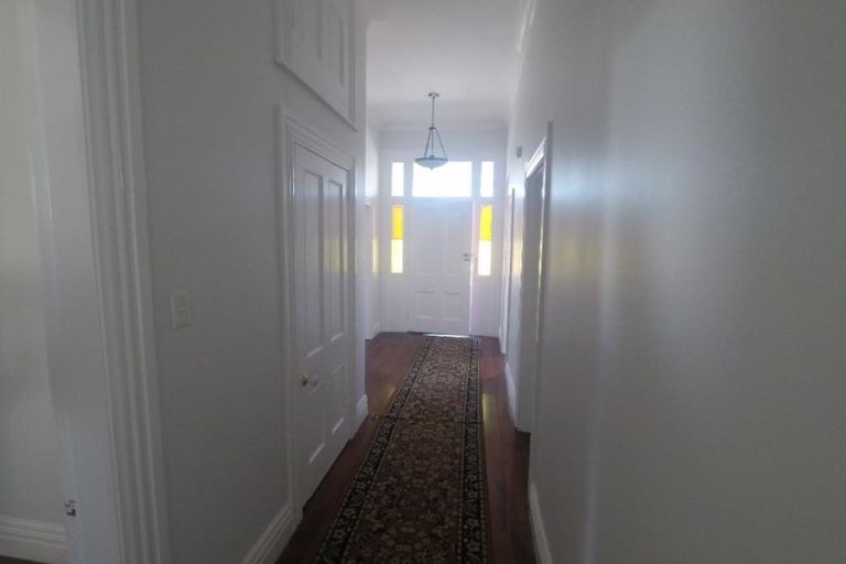 Photo of property in 250 Adelaide Road, Newtown, Wellington, 6021