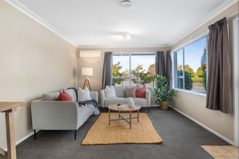 Photo of property in 1/468 Wairakei Road, Burnside, Christchurch, 8053