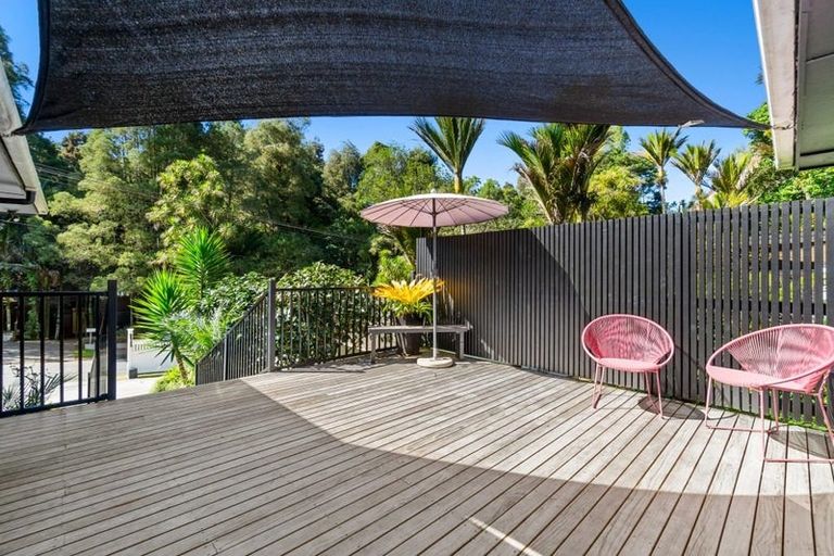 Photo of property in 31 Valley Road, Titirangi, Auckland, 0604