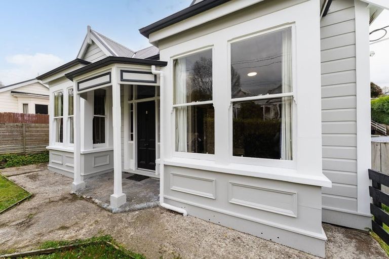 Photo of property in 8 Durham Street, Mornington, Dunedin, 9011