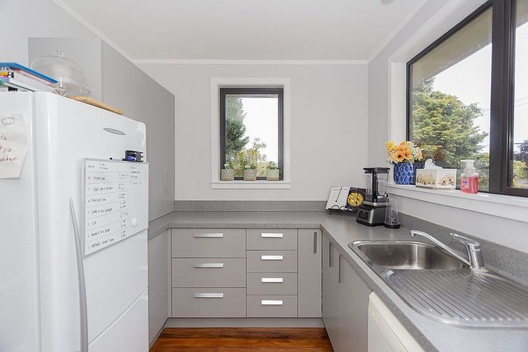 Photo of property in 12 Raglan Street, Oamaru North, Oamaru, 9400