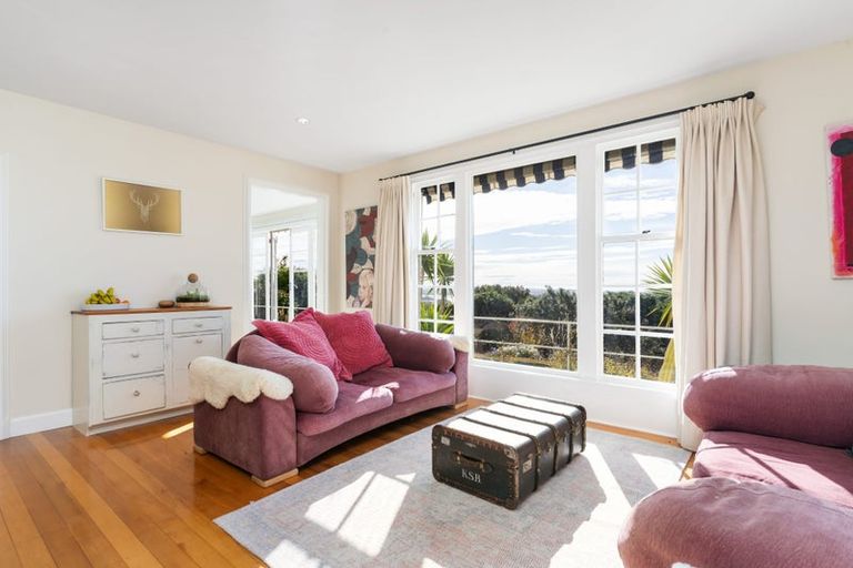 Photo of property in 40 Major Hornbrook Road, Mount Pleasant, Christchurch, 8081