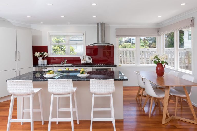 Photo of property in 12 Bacot Place, Howick, Auckland, 2014