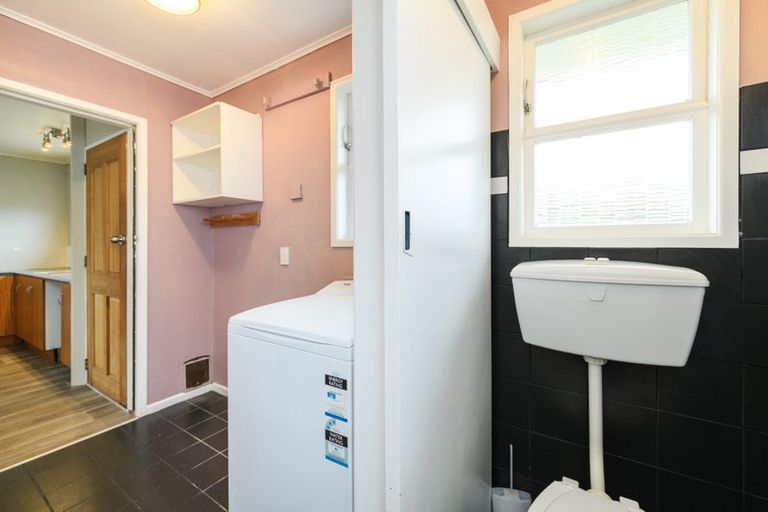 Photo of property in 13 Mcclure Street, Feilding, 4702