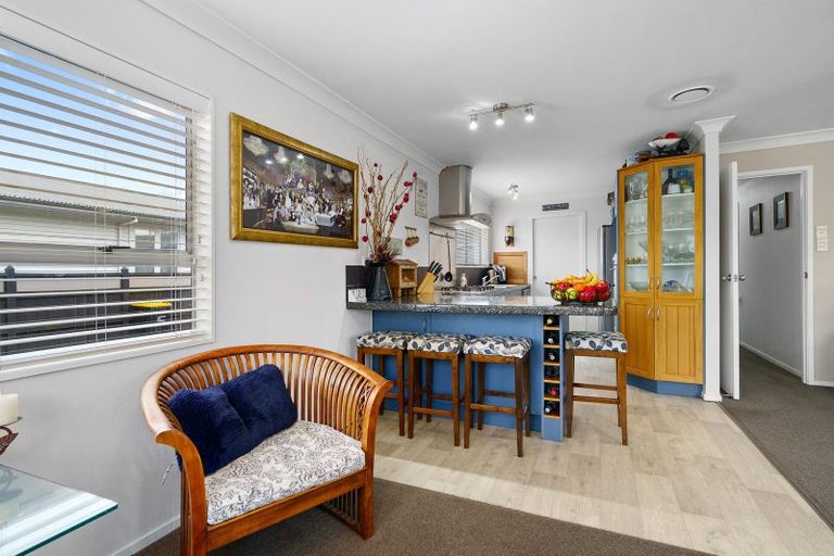 Photo of property in 24 Burns Street, Leamington, Cambridge, 3432