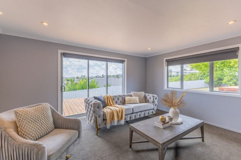 Photo of property in 8 Heathfield Avenue, Huntington, Hamilton, 3210