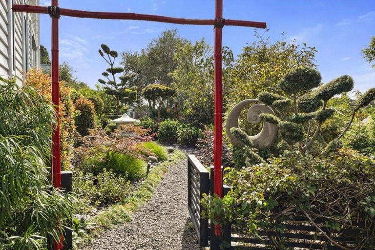 Photo of property in 86 Brougham Street, New Plymouth, 4310