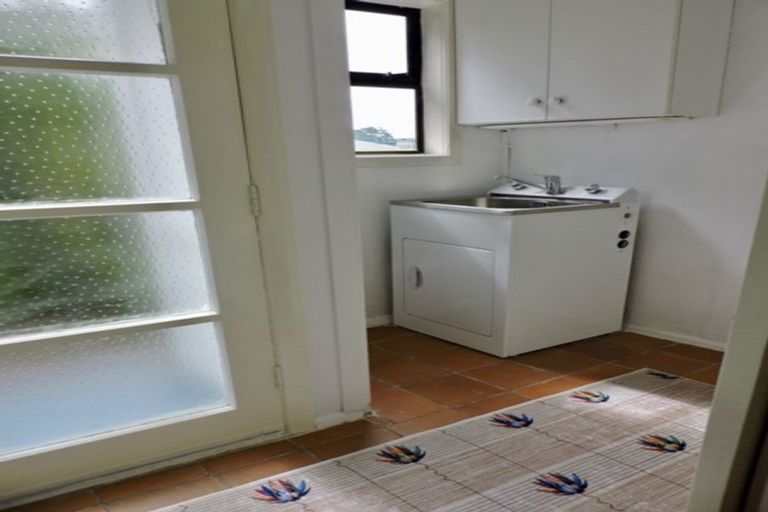 Photo of property in 13 Chester Road, Tawa, Wellington, 5028