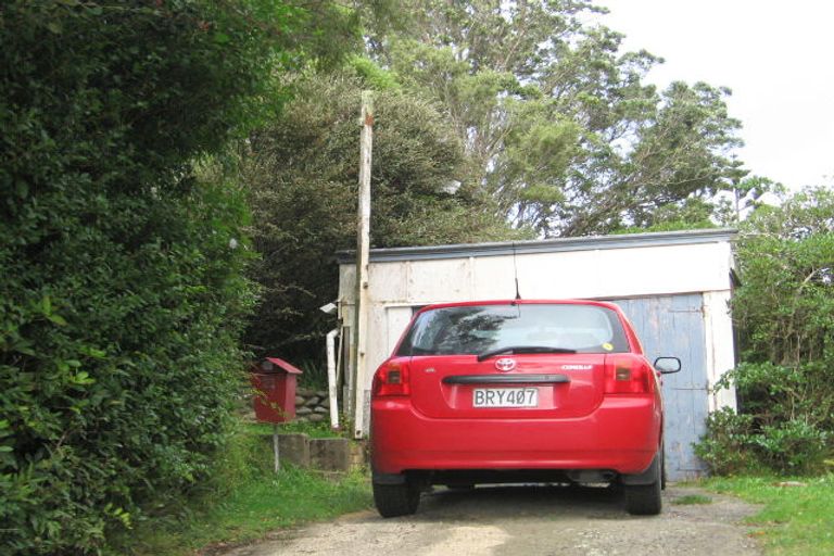 Photo of property in 21 Haumia Street, Johnsonville, Wellington, 6037