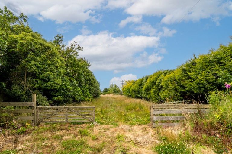 Photo of property in 181 Dunns Road, Otatara, Invercargill, 9879