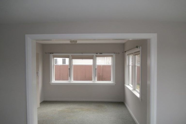 Photo of property in 2 Highgate Avenue, Merivale, Christchurch, 8014