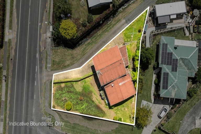 Photo of property in 2 Bennett Street, Paeroa, 3600