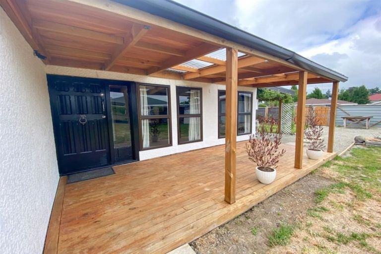 Photo of property in 27 John Street, Temuka, 7920