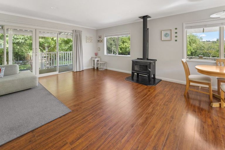 Photo of property in 25 Totara View Road, Wakefield, 7095