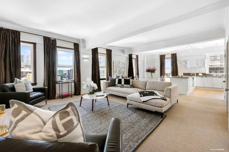 Photo of property in Westminster Court, 4h/5 Parliament Street, Auckland Central, Auckland, 1010