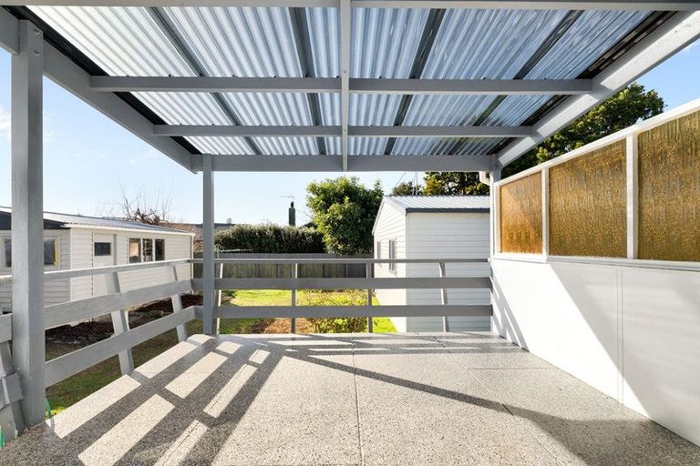 Photo of property in 11a Lomas Place, Manurewa, Auckland, 2102