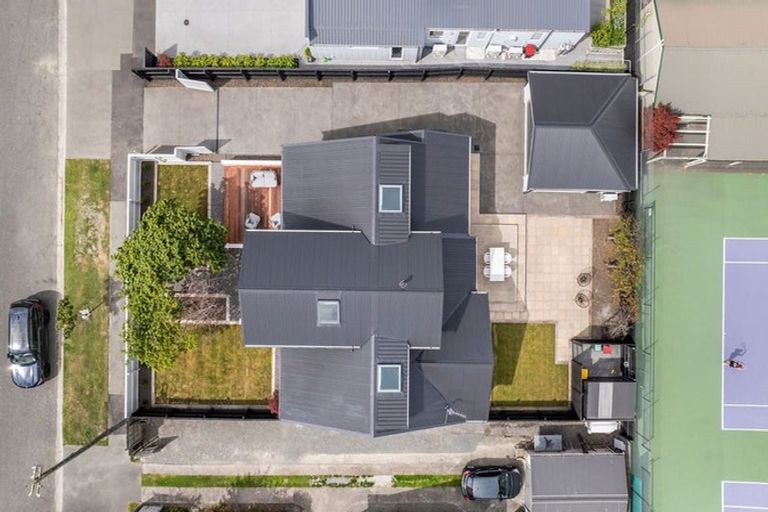 Photo of property in 54 Halton Street, Strowan, Christchurch, 8052