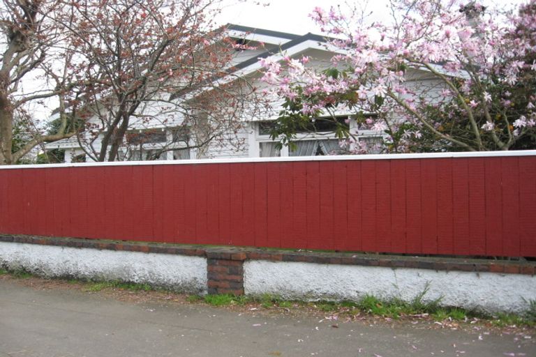 Photo of property in 293 College Street, West End, Palmerston North, 4410