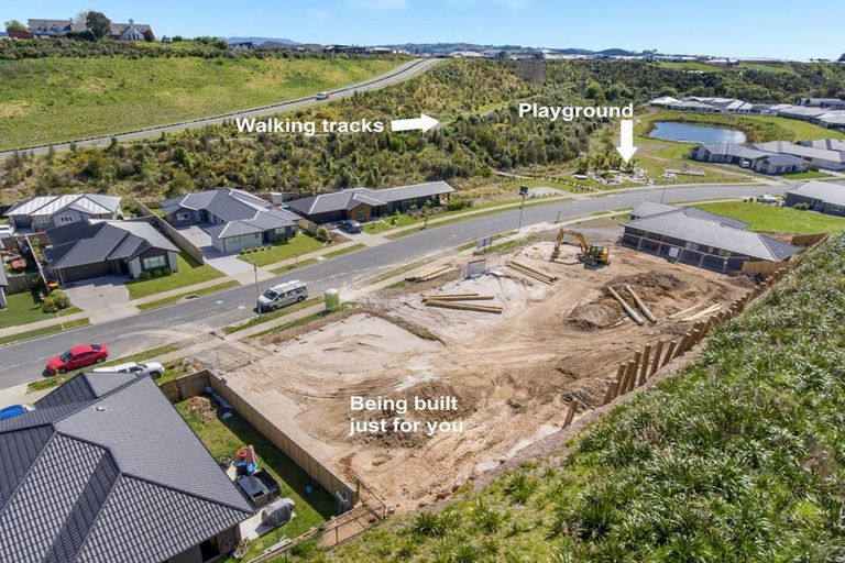 Photo of property in 35 Pakanga Grove, Pyes Pa, Tauranga, 3112