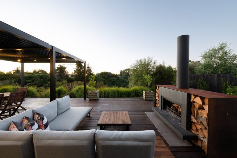 Photo of property in 8c East Ridge Grove, Newstead, Hamilton, 3286