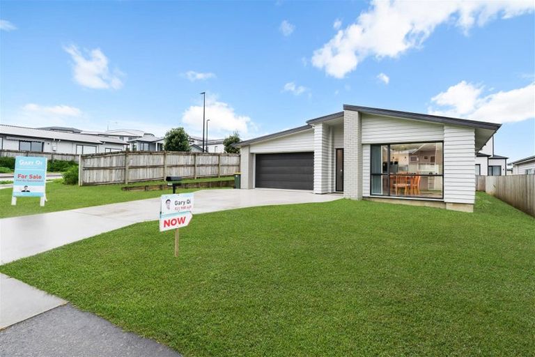 Photo of property in 112 Parkview Drive, Gulf Harbour, Whangaparaoa, 0930
