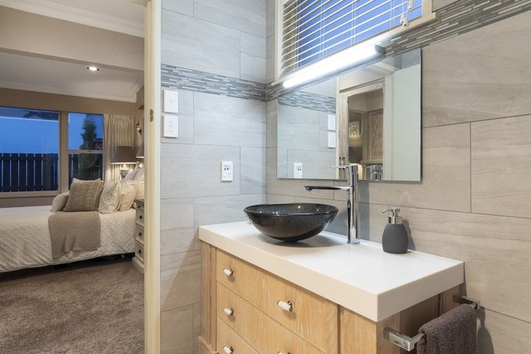 Photo of property in 429 Otumoetai Road, Otumoetai, Tauranga, 3110