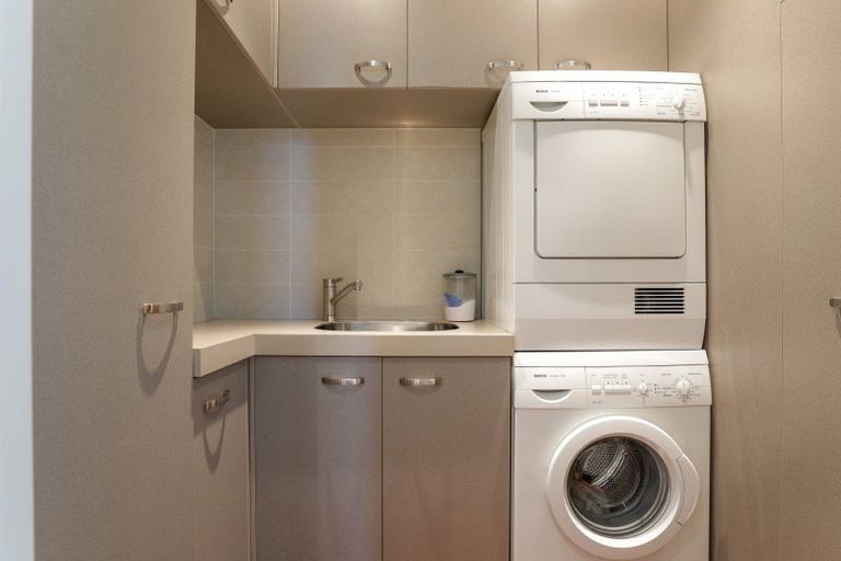 Photo of property in 1/852 Wily Terrace, Acacia Bay, Taupo, 3330