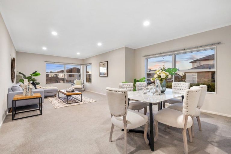 Photo of property in 231 Jeffs Road, Flat Bush, Auckland, 2016