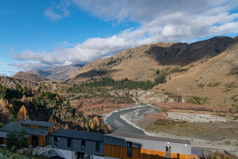 Photo of property in 7 Powder Terrace, Arthurs Point, Queenstown, 9371