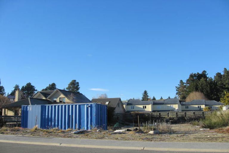 Photo of property in 52 Warren Street, Wanaka, 9305