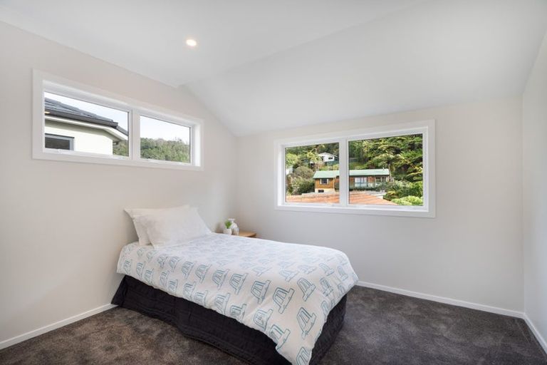 Photo of property in 20c Korau Grove, Stokes Valley, Lower Hutt, 5019