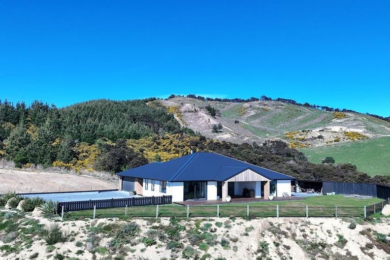 Photo of property in 12 Salcombe Street, Kaitangata, 9210