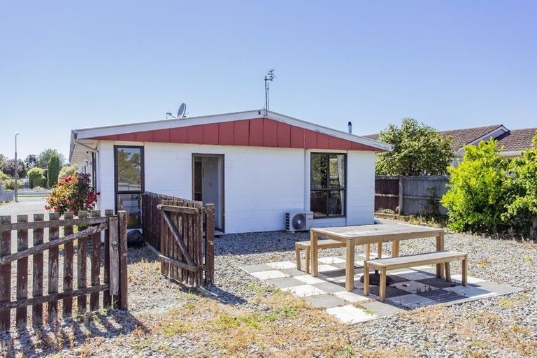 Photo of property in 15b Scotswood Place, Rangiora, 7400