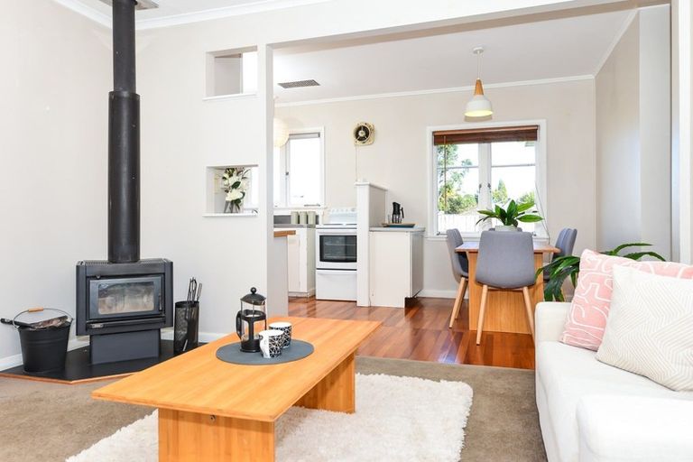 Photo of property in 20 Odette Street, Bader, Hamilton, 3206