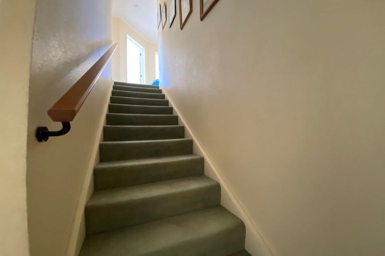 Photo of property in 1 Claridge Place, Mount Maunganui, 3116