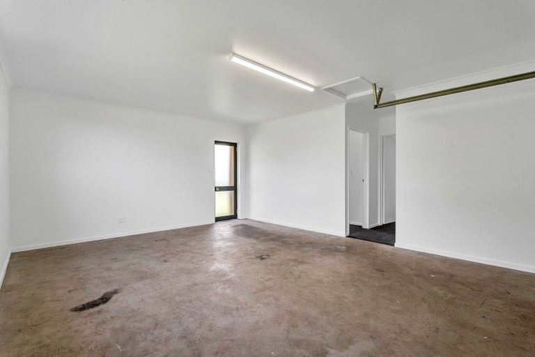 Photo of property in 40 Rona Road, Brixton, Waitara, 4382