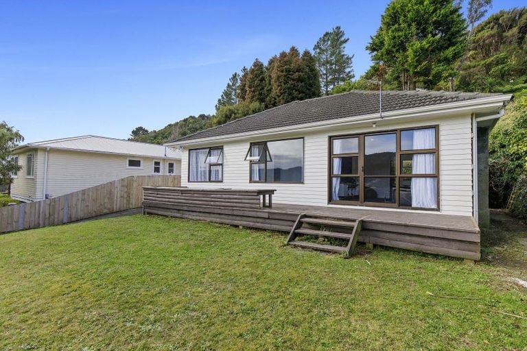 Photo of property in 33 Mckillop Street, Wainuiomata, Lower Hutt, 5014