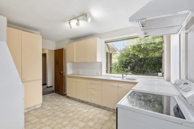 Photo of property in 36c Montgomery Street, Stokes Valley, Lower Hutt, 5019