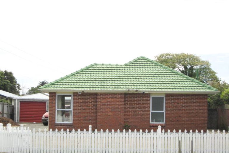 Photo of property in 77 Ottawa Road, Wainoni, Christchurch, 8061