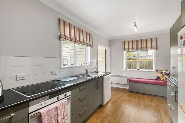 Photo of property in 16 Gardener Street, Levin, 5510