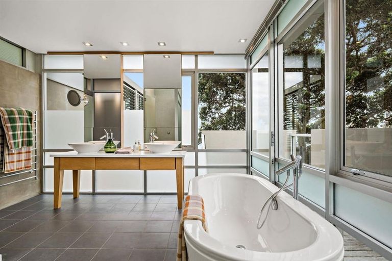 Photo of property in 24 Minnehaha Avenue, Takapuna, Auckland, 0622