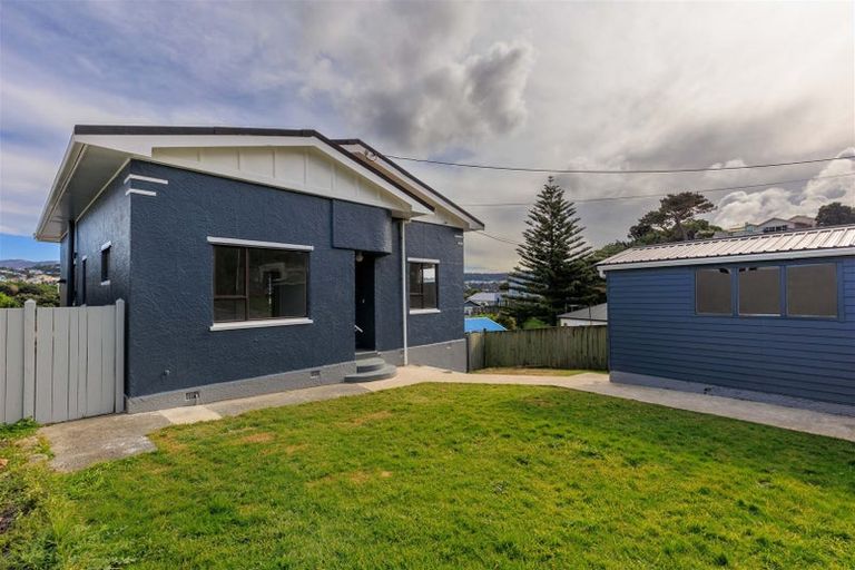 Photo of property in 104 Wexford Road, Miramar, Wellington, 6022