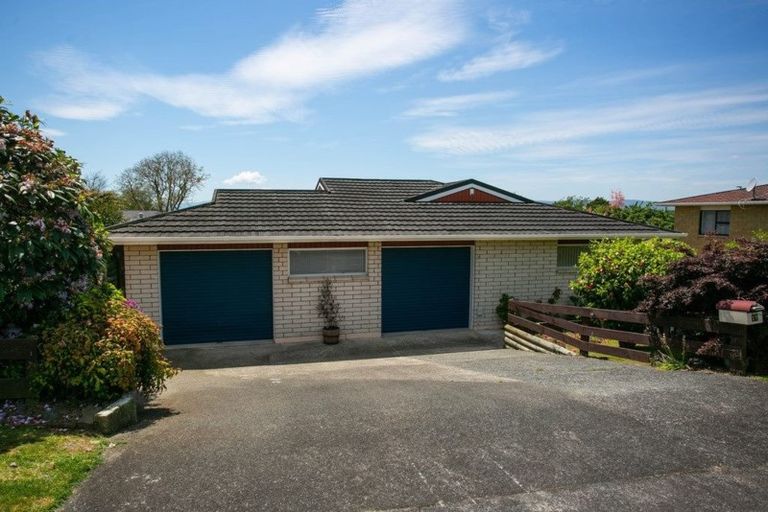 Photo of property in 17 Hillcrest Street, Tirau, 3410