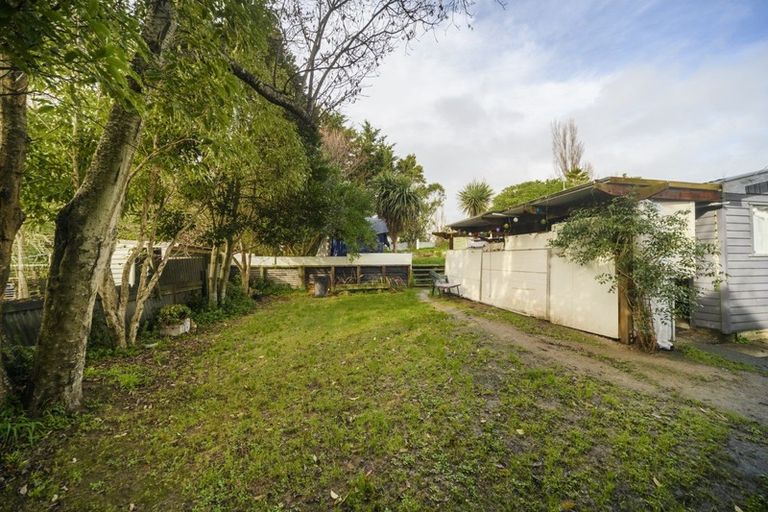 Photo of property in 118 Rangiora Avenue, Roslyn, Palmerston North, 4414