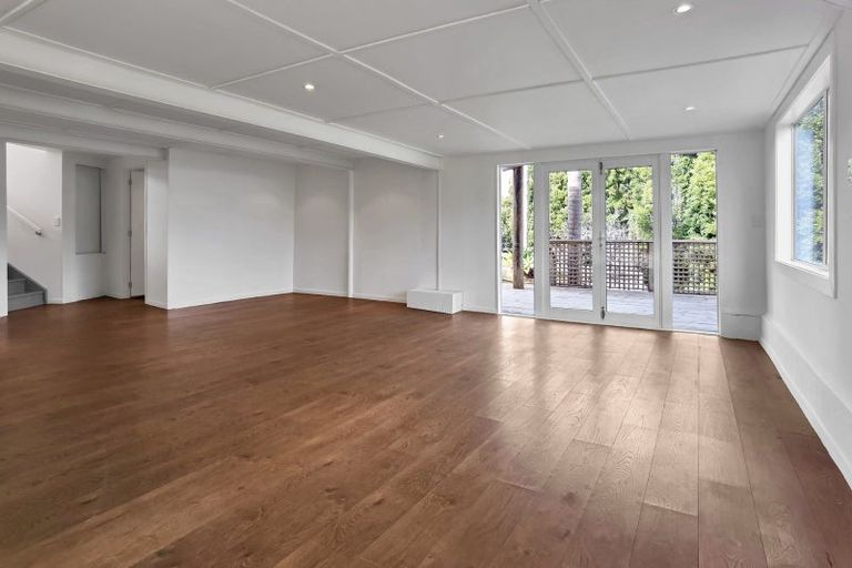 Photo of property in 11 Sycamore Drive, Sunnynook, Auckland, 0620